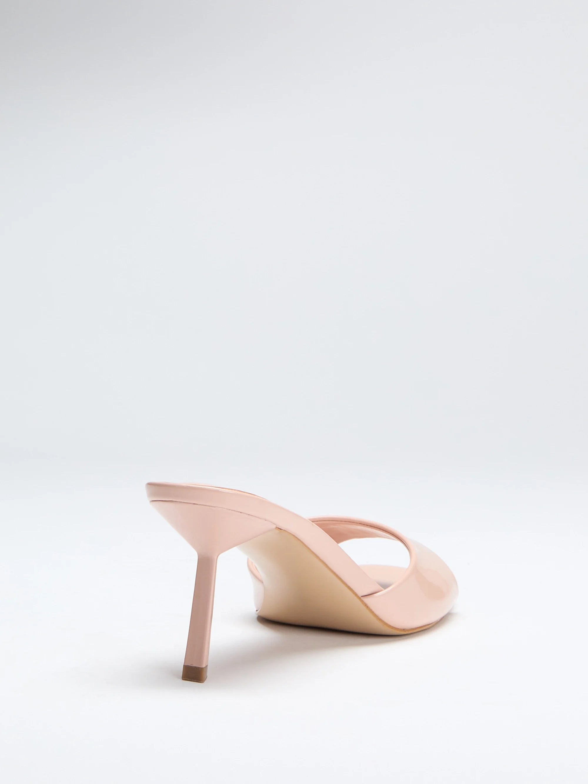 Light Pink 680