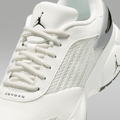Summit White/Metallic Silver/Black