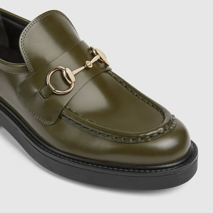 piel verde oscuro