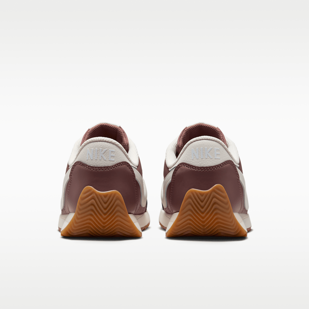 Smokey Mauve/White/Sail/Phantom