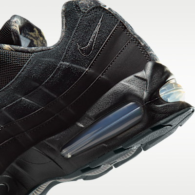 Black/Dark Smoke Grey/Metallic Cool Grey/Black