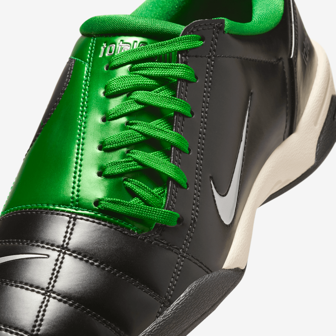 Black/Apple Green/Natural/Metallic Silver