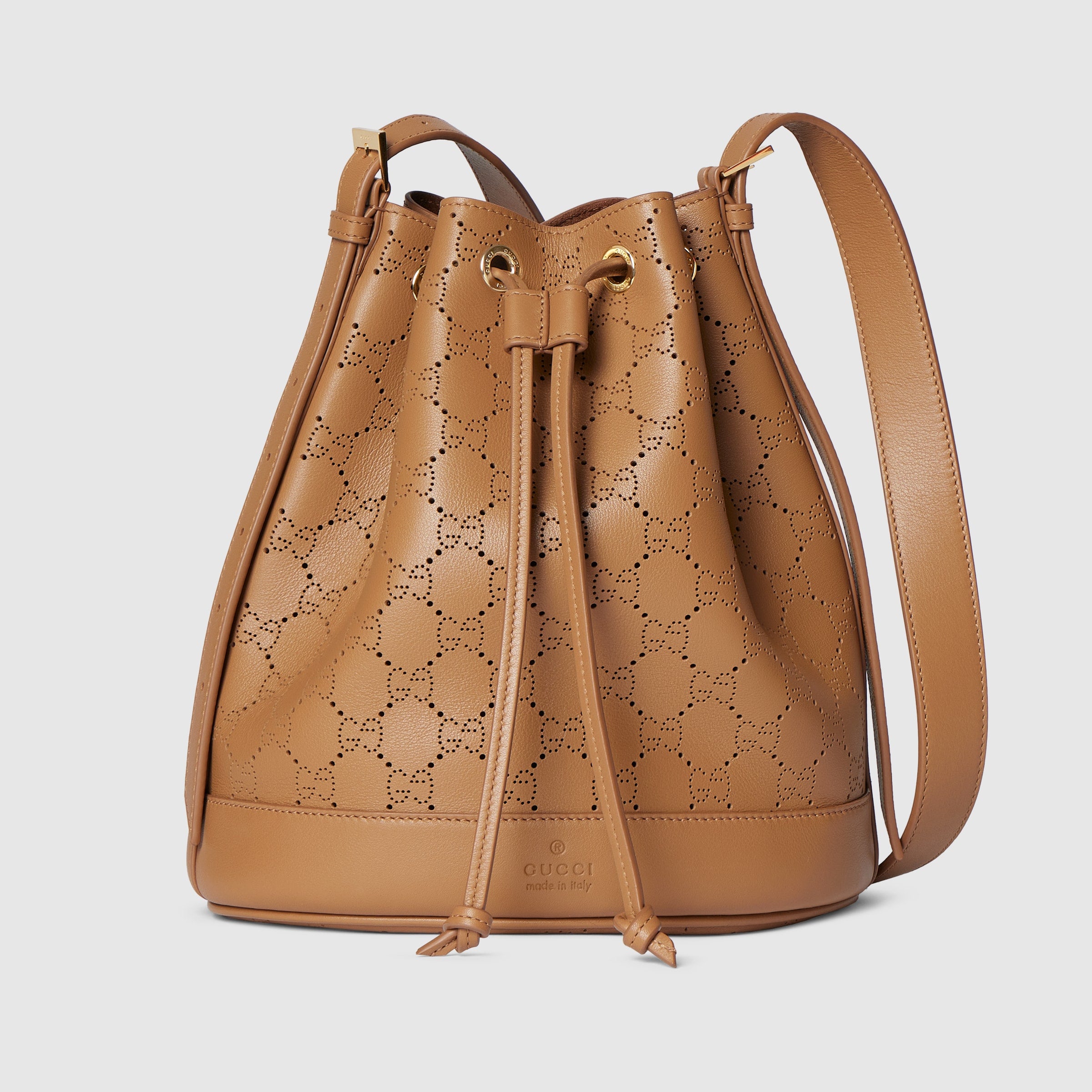 piel beige oscuro con GG