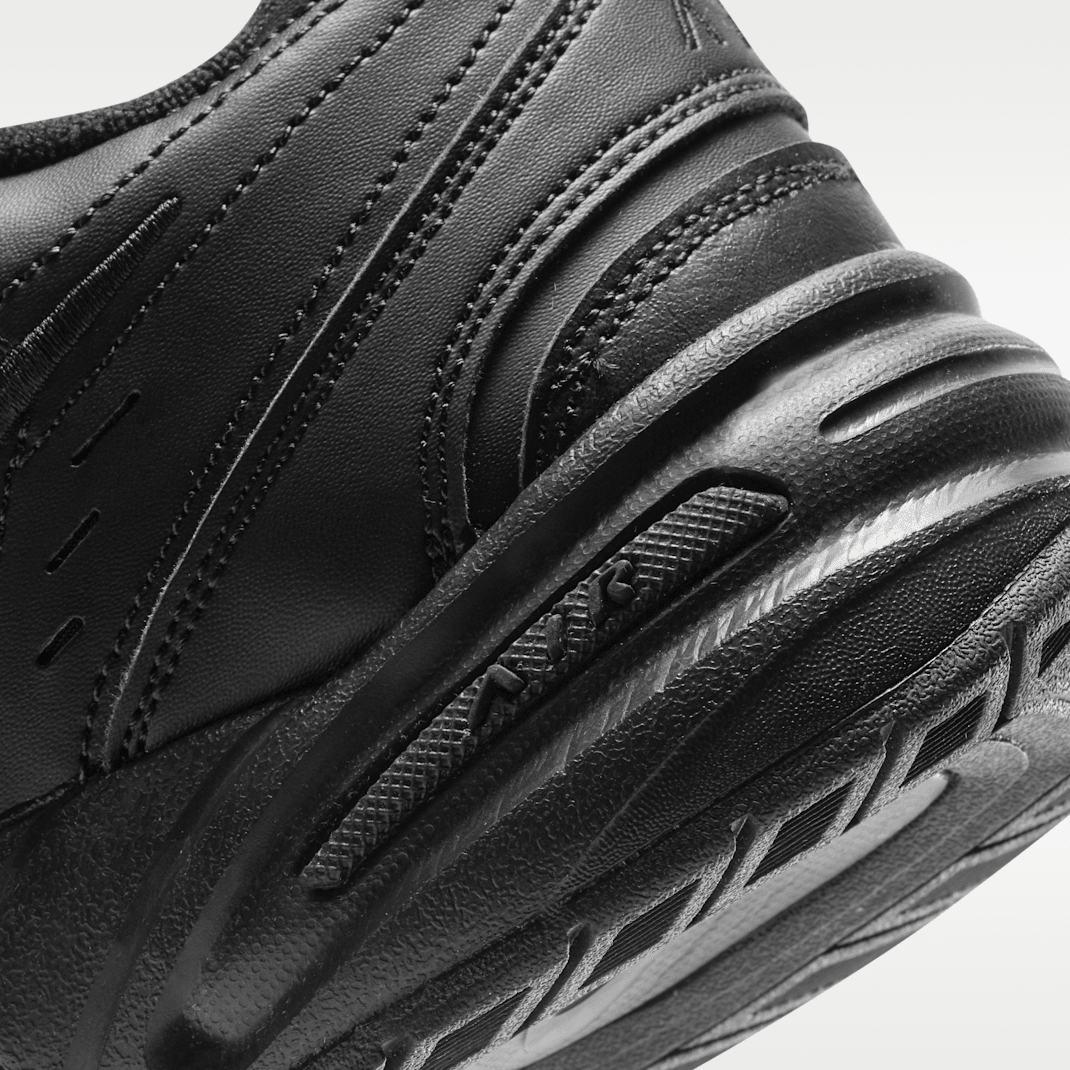 Black/Black
