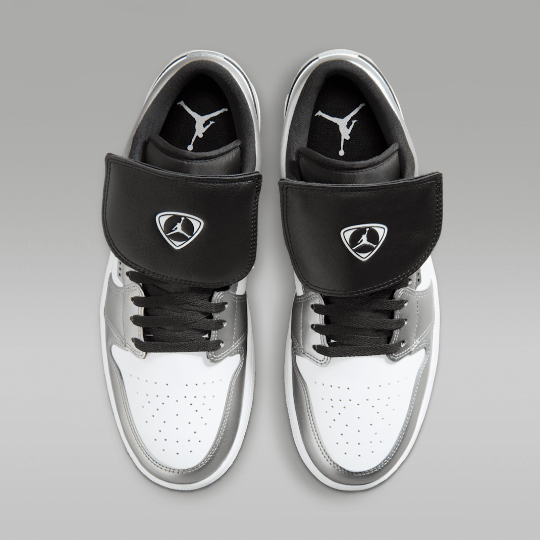 White/White/Metallic Silver/Black 2