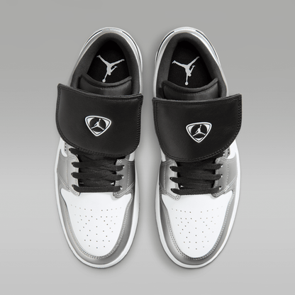White/White/Metallic Silver/Black 2
