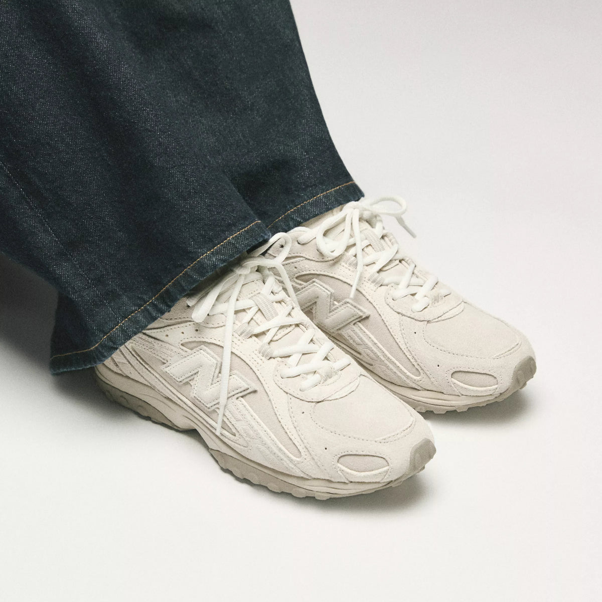 Timberwolf With Linen