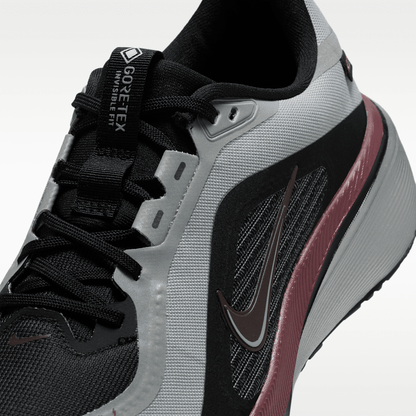 Light Smoke Grey/Pink Smoke/Metallic Silver/Mystic Dates