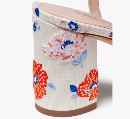 Cream Dotty Floral