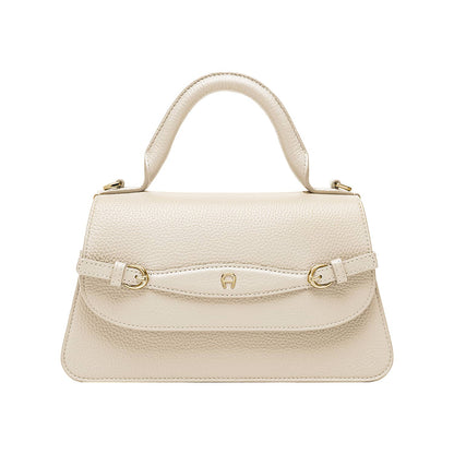 Macadamia white