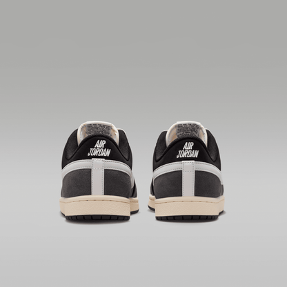 Black/Off White/Anthracite/Black