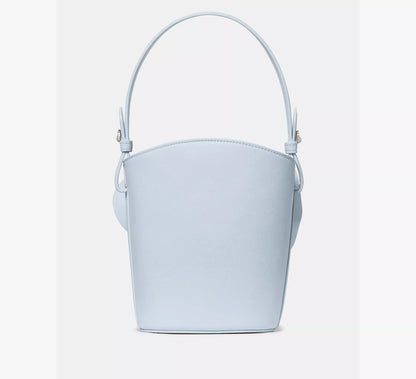 Pale Sapphirine