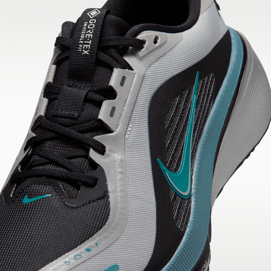 Light Smoke Grey/Smokey Blue/Black/Bright Spruce