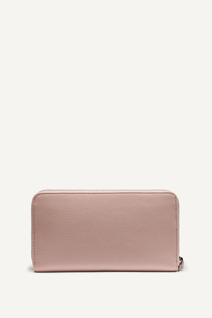 pale_blush