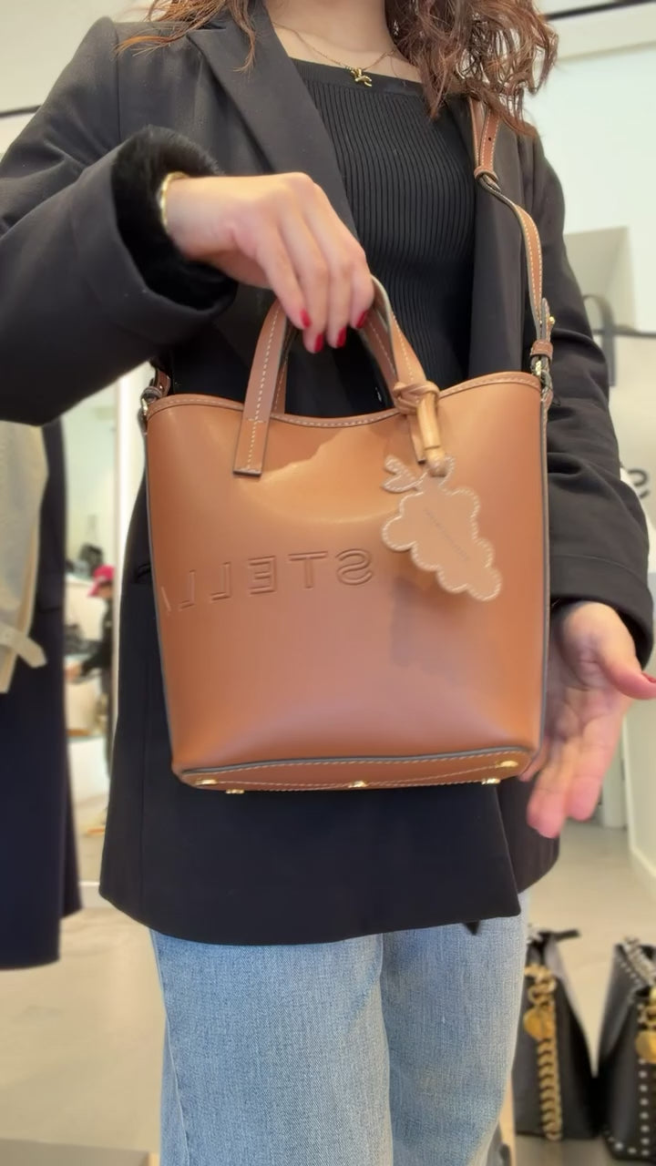 تحميل الفيديو: Stella McCartney Mini Logo Tote - Tan