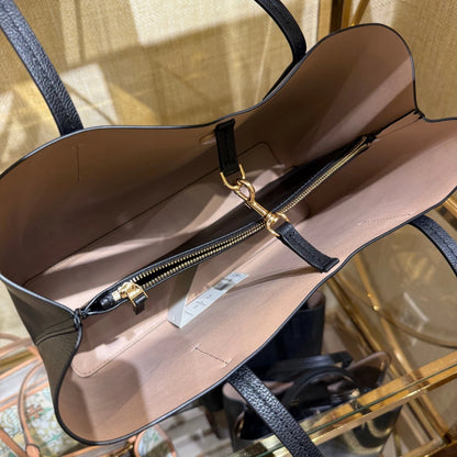 Blake Center Zip Tote