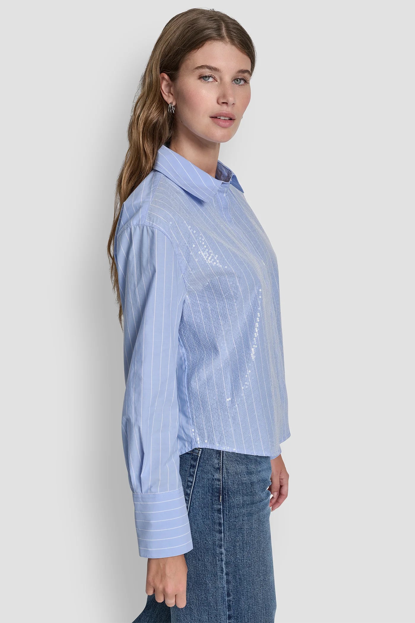 chambray/white